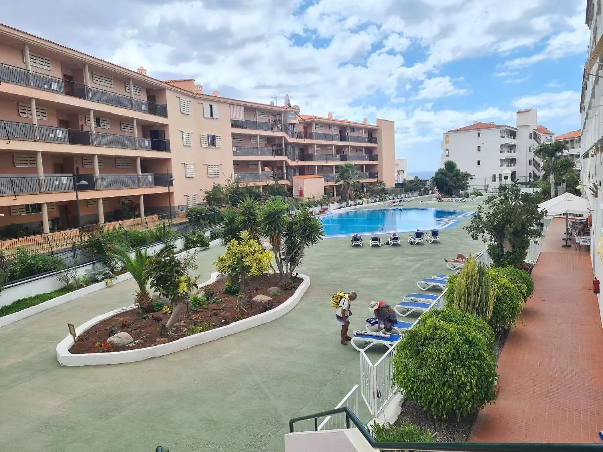 Summerland Beach Los Cristianos  Spagna